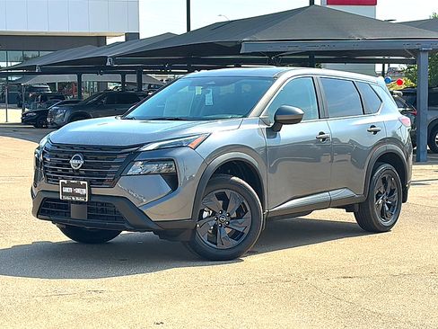 New 2026 Nissan Rogue SV FWD image 2