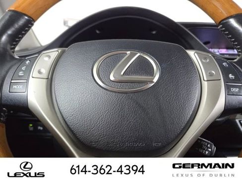 Used 2013 Lexus ES 300h w/ Luxury Pkg FWD image 23