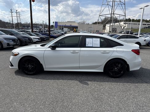 Used 2024 Honda Civic Sport image 7