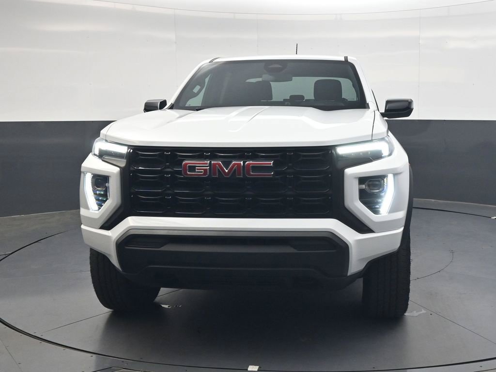 Used 2024 GMC Canyon Elevation w/ Trailering Package AWD/4WD image 9