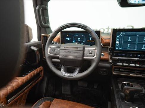 Used 2024 GMC Hummer EV 3X w/ Extreme Off-Road Package image 43