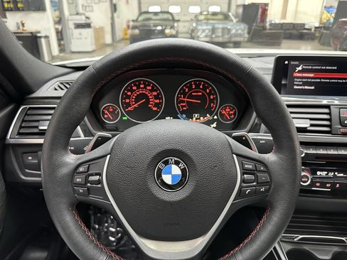 Used 2018 BMW 330i xDrive 330i xDrive AWD 4dr Sedan w/ Convenience Package image 20