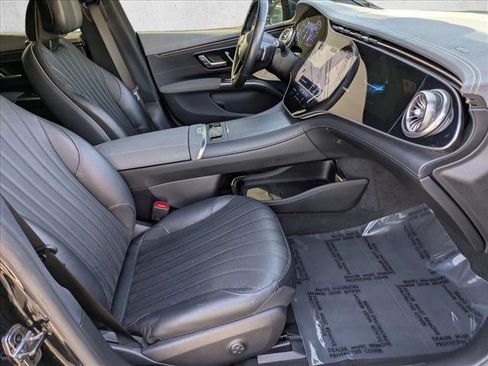 Used 2022 Mercedes-Benz EQS 580 4MATIC Sedan image 21