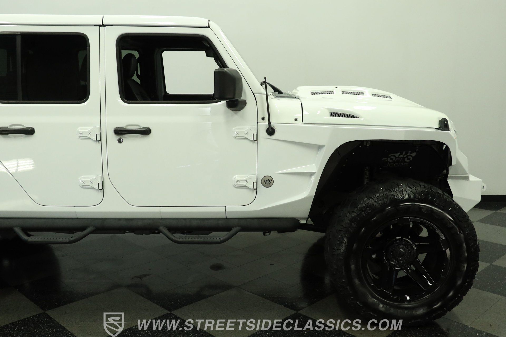 Used 2022 Jeep Gladiator Sport AWD/4WD image 29