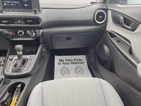Certified 2023 Hyundai Kona SEL AWD/4WD image 11