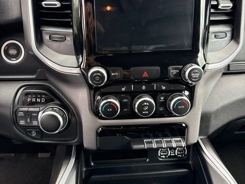 Used 2023 RAM 1500 Big Horn AWD/4WD image 13