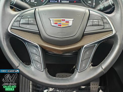 Used 2023 Cadillac XT5 Premium Luxury w/ Platinum Package AWD/4WD image 5