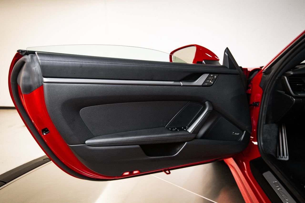 Certified 2025 Porsche 911 Carrera S RWD image 23