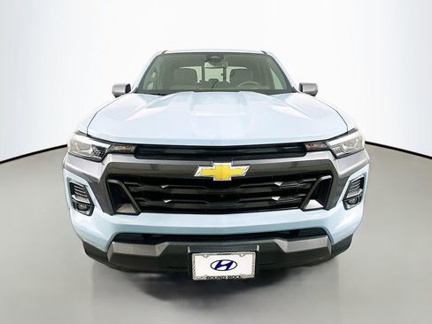Used 2025 Chevrolet Colorado LT w/ LT Convenience Package RWD image 2