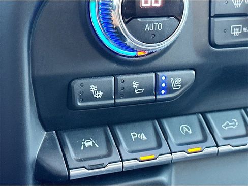 Used 2020 GMC Sierra 1500 AT4 w/ AT4 Premium Package image 21