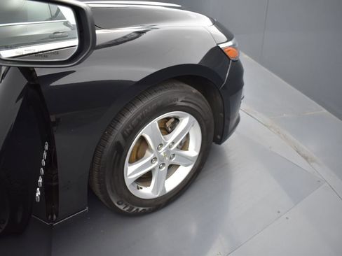 Used 2022 Chevrolet Malibu LT image 27