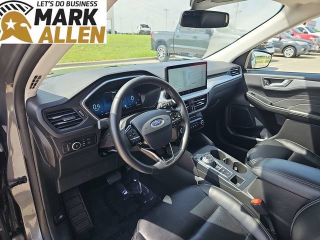 Used 2024 Ford Escape Platinum AWD/4WD image 10
