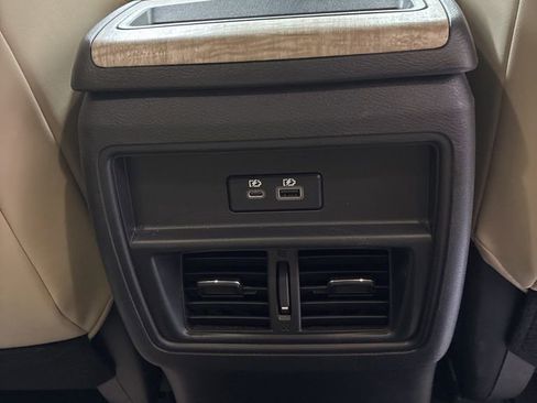 Used 2024 Nissan Murano SV AWD/4WD image 20