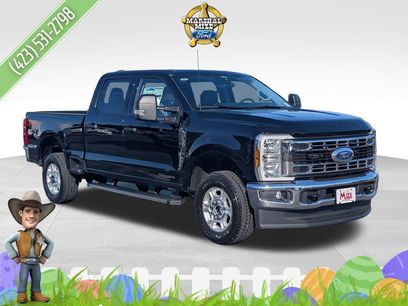 New 2026 Ford F250 XLT w/ FX4 Off-Road Package