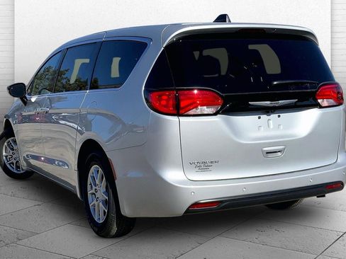 New 2026 Chrysler Voyager LX image 3