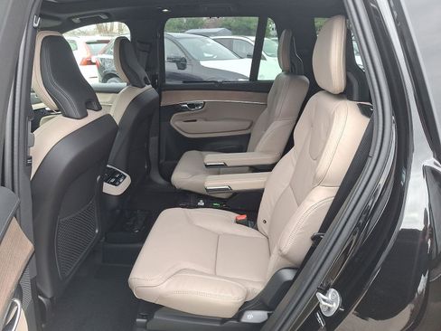 New 2026 Volvo XC90 B6 Ultra w/ Protection Package AWD/4WD image 6