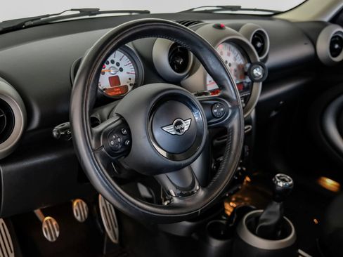 Used 2012 MINI Cooper Countryman S FWD image 9