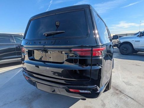 Used 2025 Jeep Wagoneer L Series II image 3