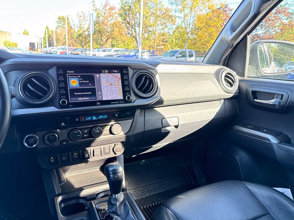 Used 2020 Toyota Tacoma TRD Off-Road w/ TRD Premium Off Road Package AWD/4WD image 25