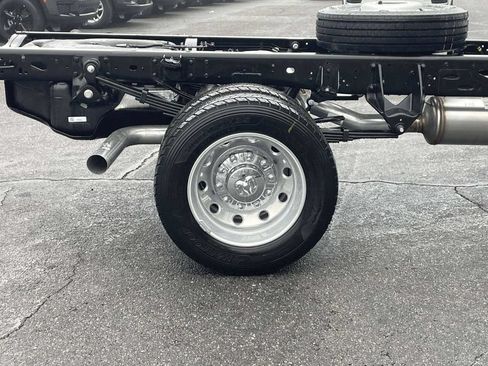 New 2026 RAM 4500 Tradesman w/ Chrome Appearance Group AWD/4WD image 12