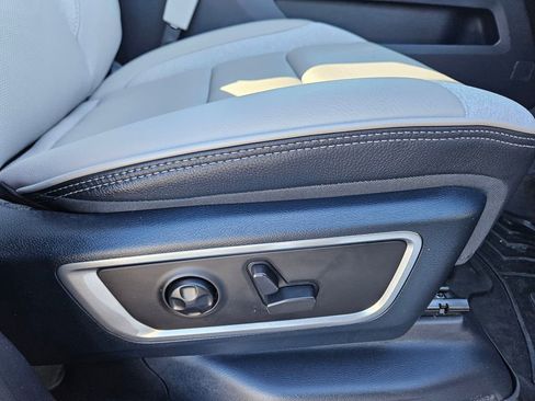 Used 2023 RAM 1500 Limited image 39