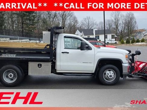Used 2015 GMC Sierra 3500 Base w/ Sierra Convenience Package image 8