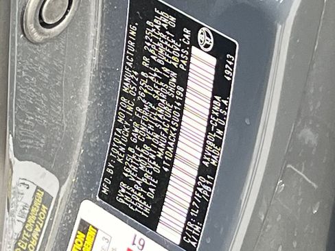 Used 2025 Toyota Camry LE image 29