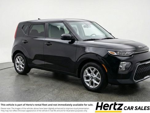 Used 2025 Kia Soul LX w/ LX Technology Package image 1