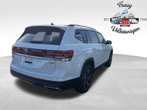 New 2026 Volkswagen Atlas SE image 7