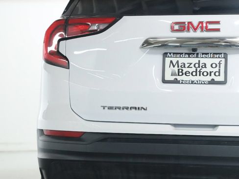 Used 2020 GMC Terrain SLE AWD/4WD image 44