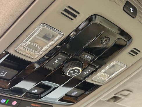 New 2025 Cadillac Escalade Sport Platinum w/ LPO, ONYX Package image 45