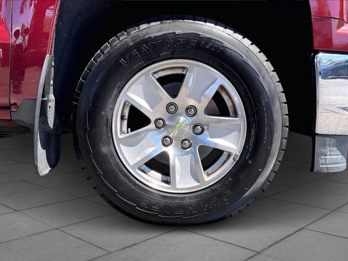 Used 2015 Chevrolet Silverado 1500 LT w/ LT Convenience Package image 10