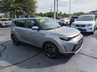 Used 2024 Kia Soul EX