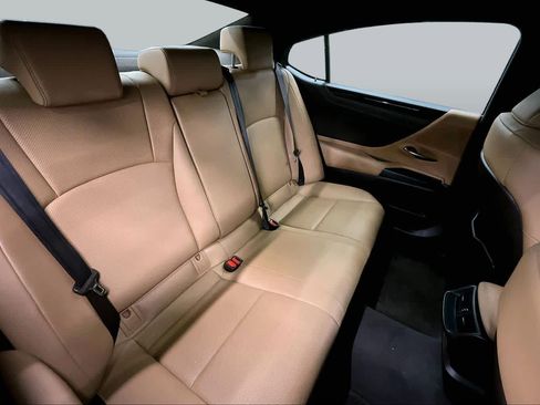 Used 2019 Lexus ES 300h w/ Premium Package FWD image 20