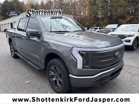 Used 2023 Ford F150 Lightning Lariat image 1