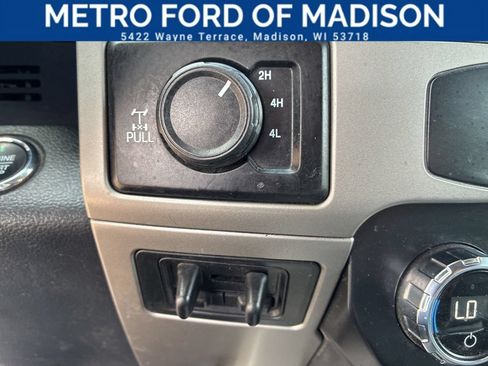 Used 2022 Ford F250 Lariat w/ Black Appearance Pkg AWD/4WD image 24