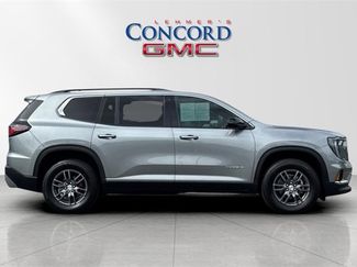 Used 2025 GMC Acadia Elevation video 3