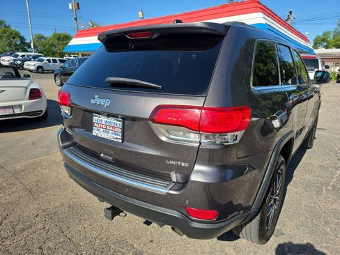 Used 2020 Jeep Grand Cherokee Limited w/ Luxury Group II AWD/4WD image 30