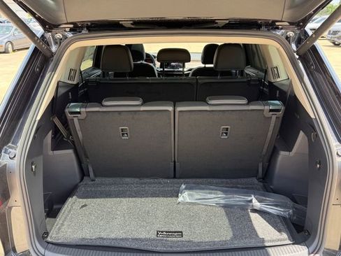 New 2025 Volkswagen Atlas SEL image 25