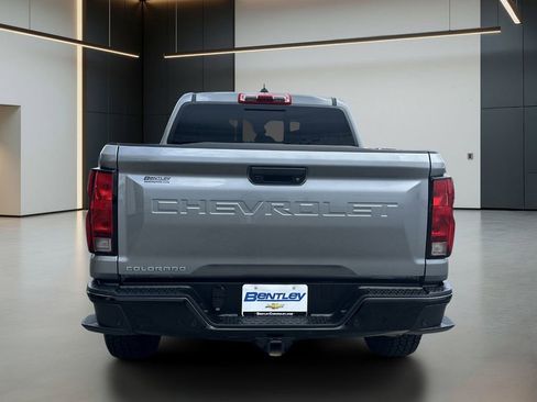 Used 2024 Chevrolet Colorado Trail Boss w/ Technology Package AWD/4WD image 4