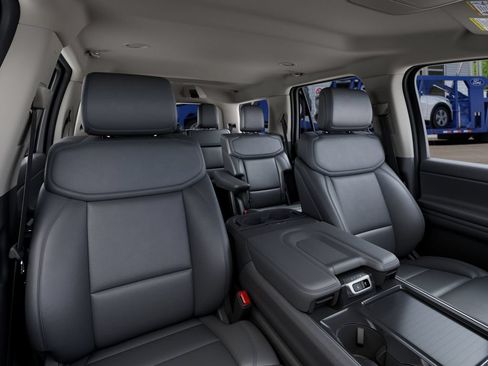 New 2027 Ford Expedition Active RWD image 10