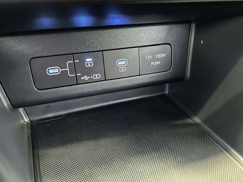 Used 2025 Hyundai Sonata SEL FWD image 21