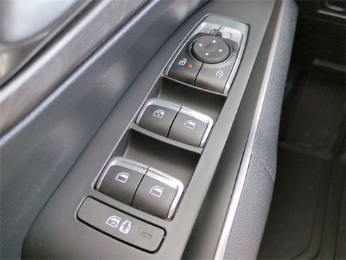 Used 2024 Kia Sorento X-Line EX image 23