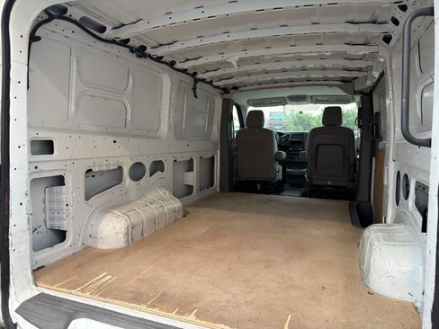 Used 2021 Nissan NV 1500 S RWD image 34