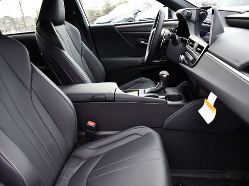 New 2025 Lexus ES 350 F Sport image 33