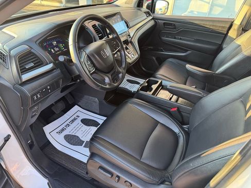 Used 2024 Honda Odyssey EX-L image 14