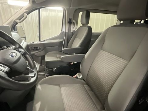 Used 2023 Ford Transit 350 XLT image 10
