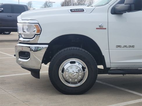 Used 2024 RAM 3500 SLT w/ Quick Order Package 2YG SLT image 8