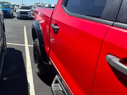 Used 2020 Chevrolet Silverado 1500 Custom Trail Boss w/ Custom Convenience Package AWD/4WD image 7