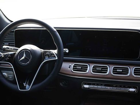 Used 2026 Mercedes-Benz GLE 350 4MATIC image 13